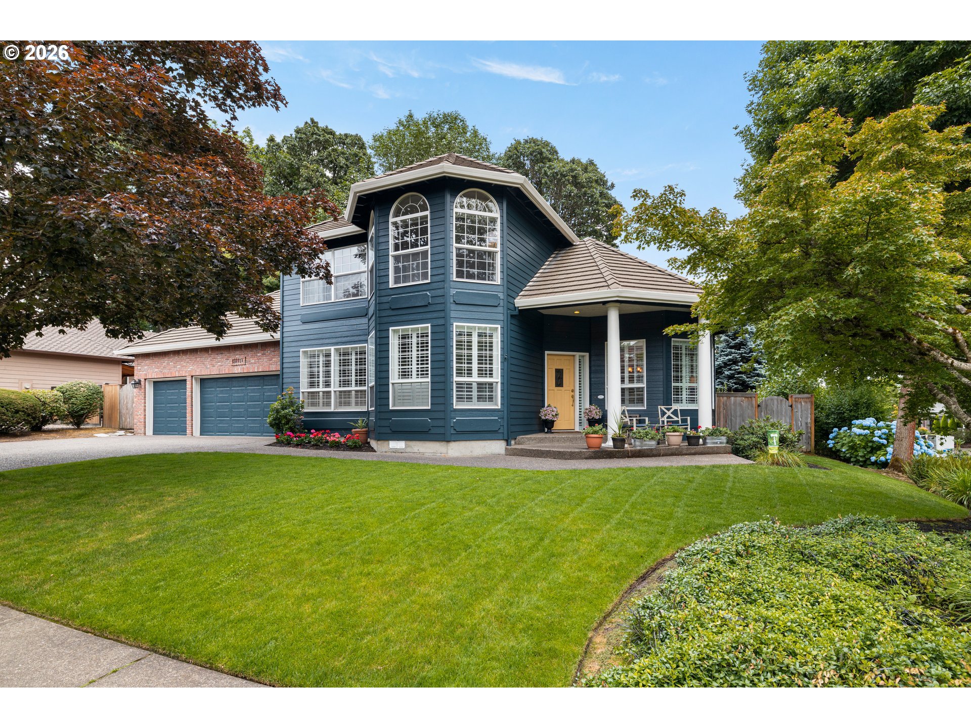 28528 Southwest Cascade Loop Wilsonville, OR 97070 - Photo 2 of 47
