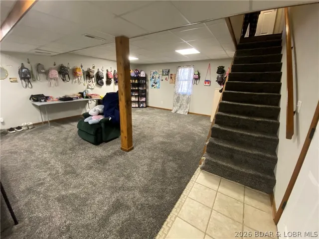 $268,900 | 12420 County Road, Holts Summit, MO 65043