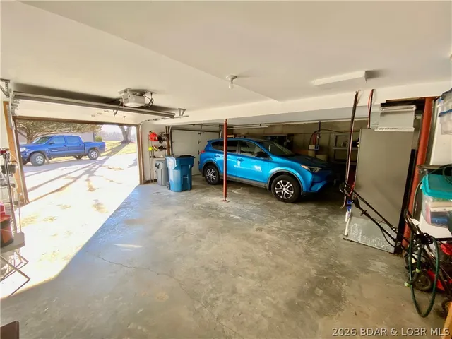 $268,900 | 12420 County Road, Holts Summit, MO 65043