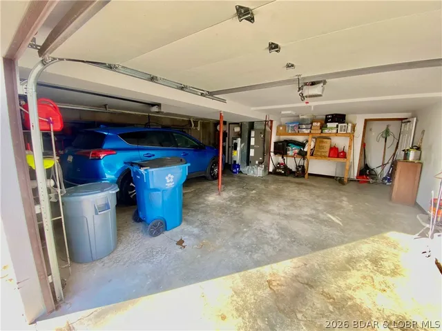 $268,900 | 12420 County Road, Holts Summit, MO 65043