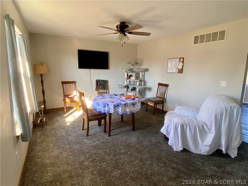 12420 County Road Holts Summit, MO 65043 - Photo 7 of 36 Livingroom