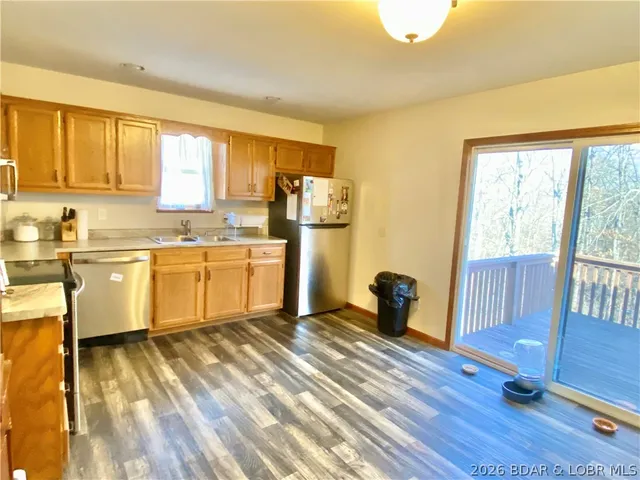 $268,900 | 12420 County Road, Holts Summit, MO 65043