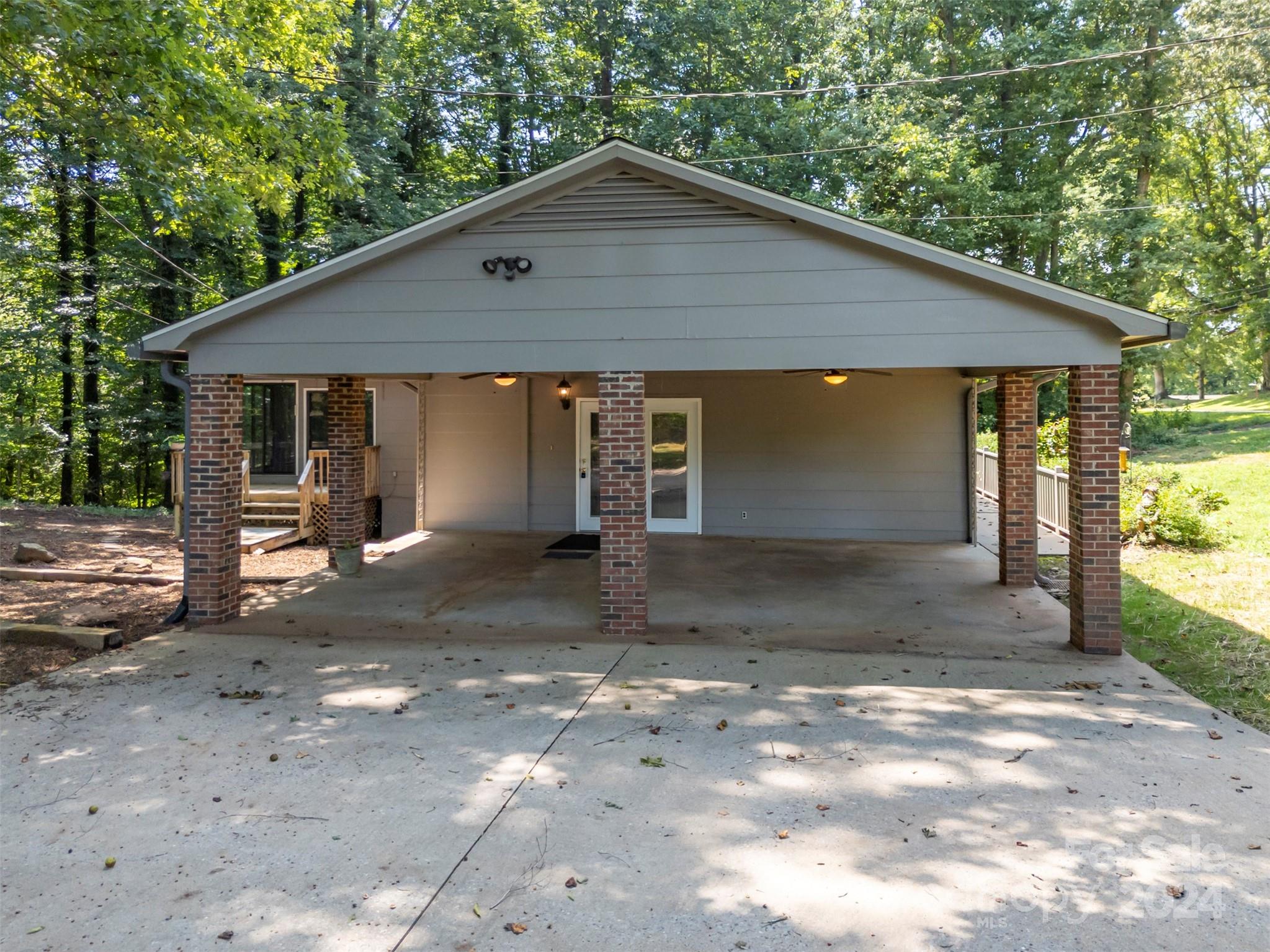 182 Collett Street Rutherfordton, NC 28139 - Photo 25 of 33