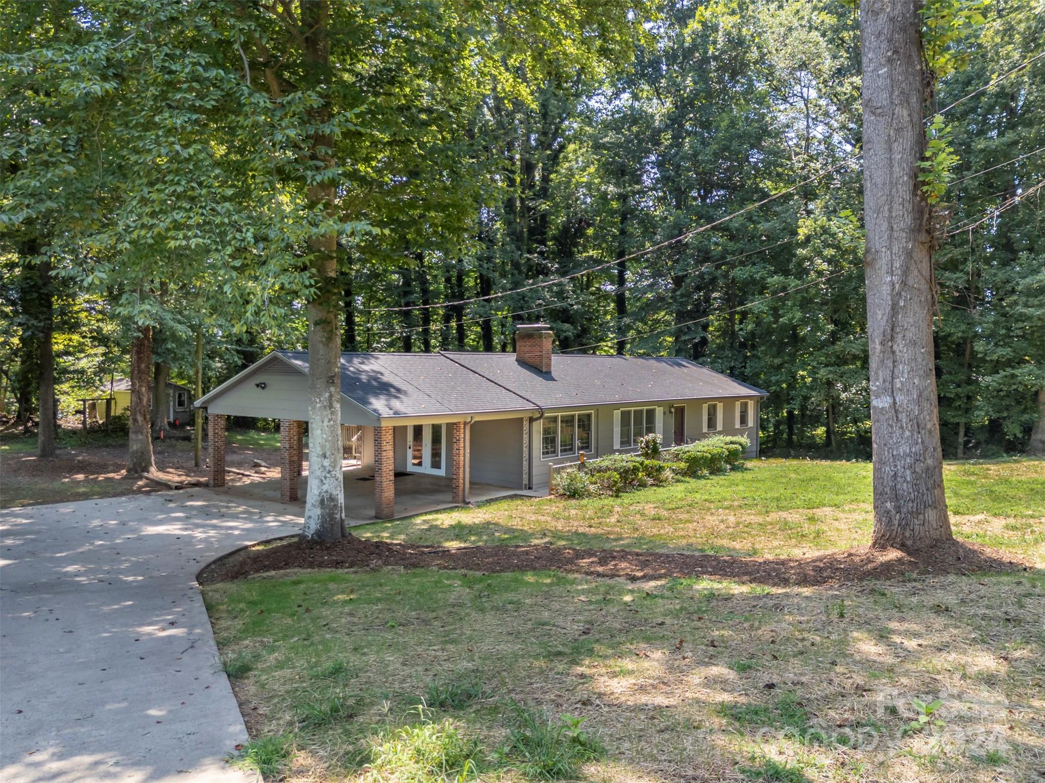 182 Collett Street Rutherfordton, NC 28139 - Photo 3 of 33
