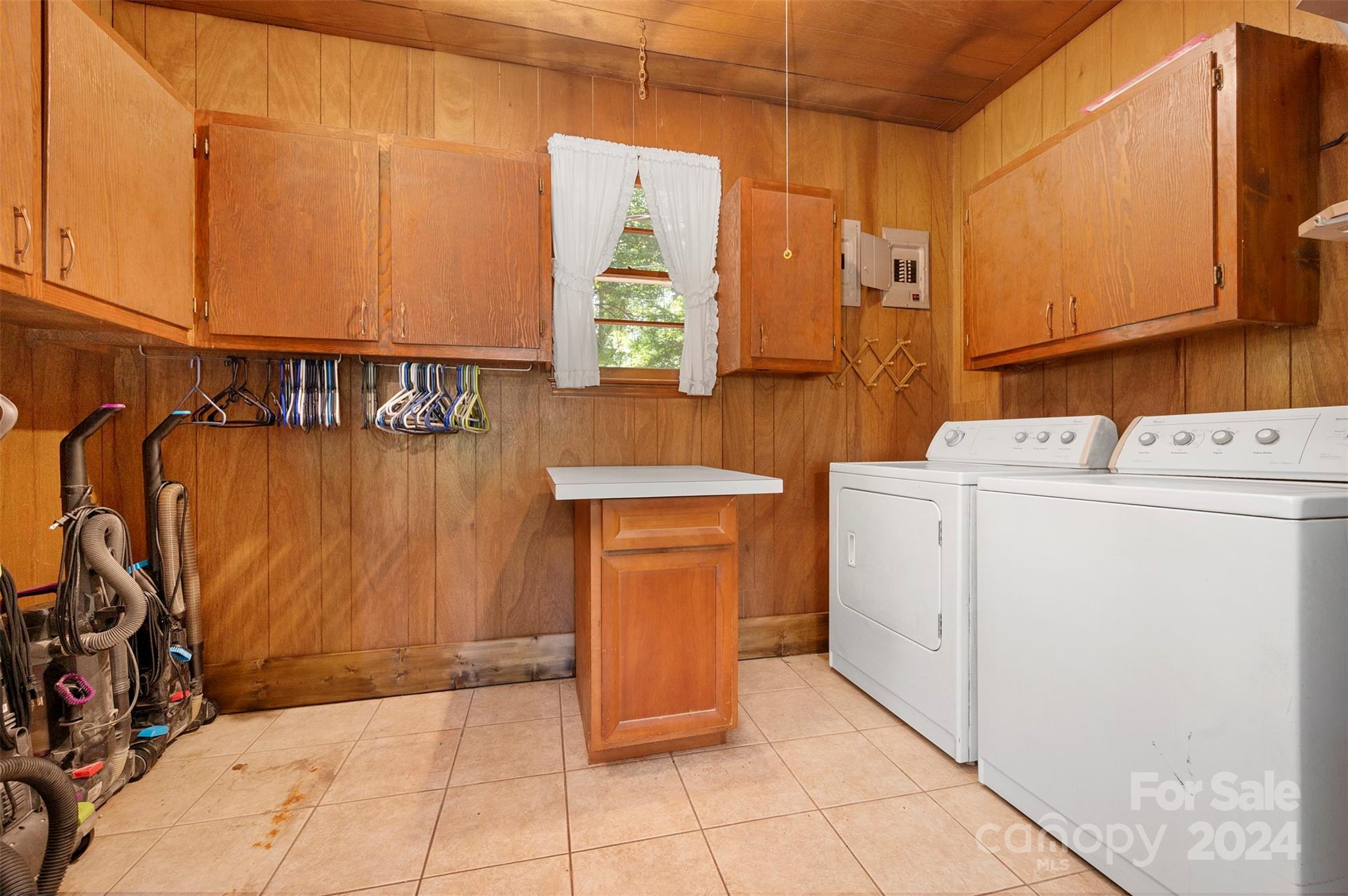 182 Collett Street Rutherfordton, NC 28139 - Photo 7 of 33