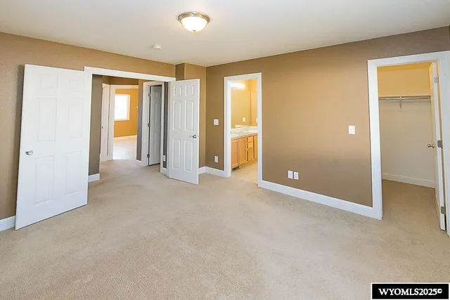 $365,000 | 302 Via Assisi, Rock Springs, WY 82901