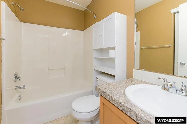 $365,000 | 302 Via Assisi, Rock Springs, WY 82901