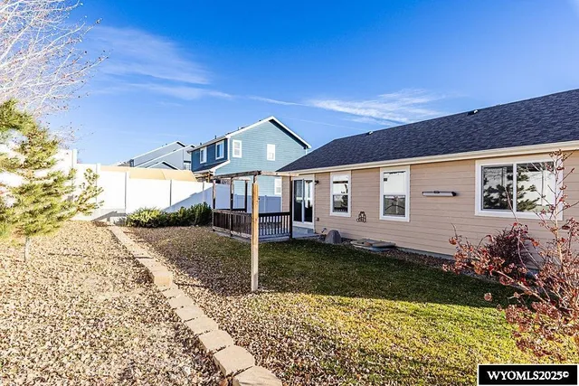 $365,000 | 302 Via Assisi, Rock Springs, WY 82901