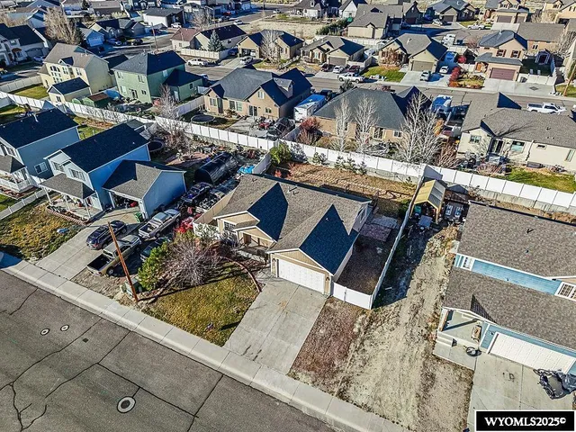 $365,000 | 302 Via Assisi, Rock Springs, WY 82901