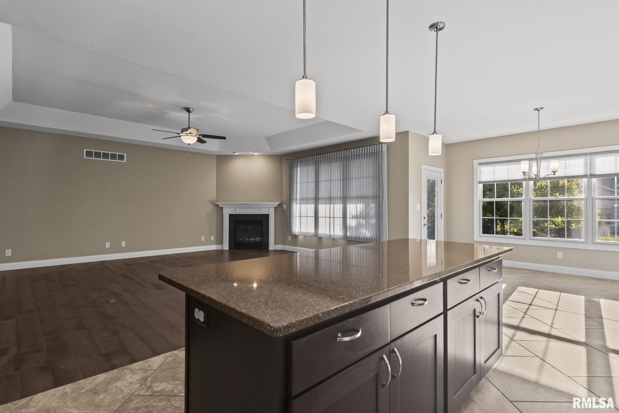2813 Rutherford Trek Springfield, IL 62711 - Photo 13 of 54 Gallery Image 13