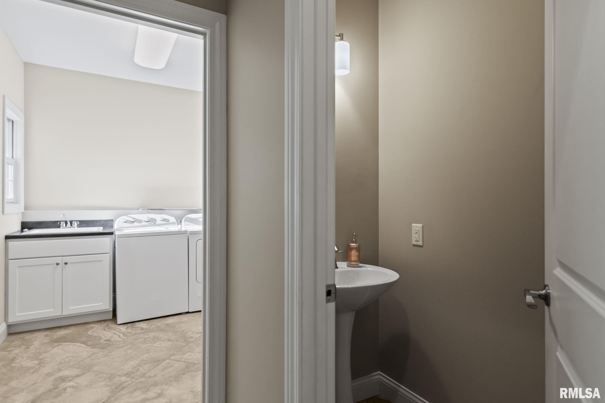 2813 Rutherford Trek Springfield, IL 62711 - Photo 45 of 54 Gallery Image 45