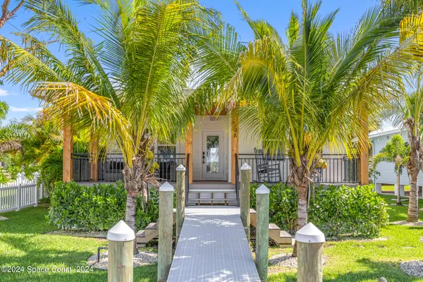 $895,000 | 19 Vip Island, Unit A, Grant Valkaria, FL 32949