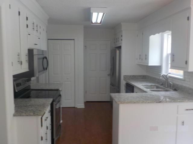 1415 Foxtail Pine Road Ladson, SC 29456 - Photo 3 of 8 20170810133828538817000000-o