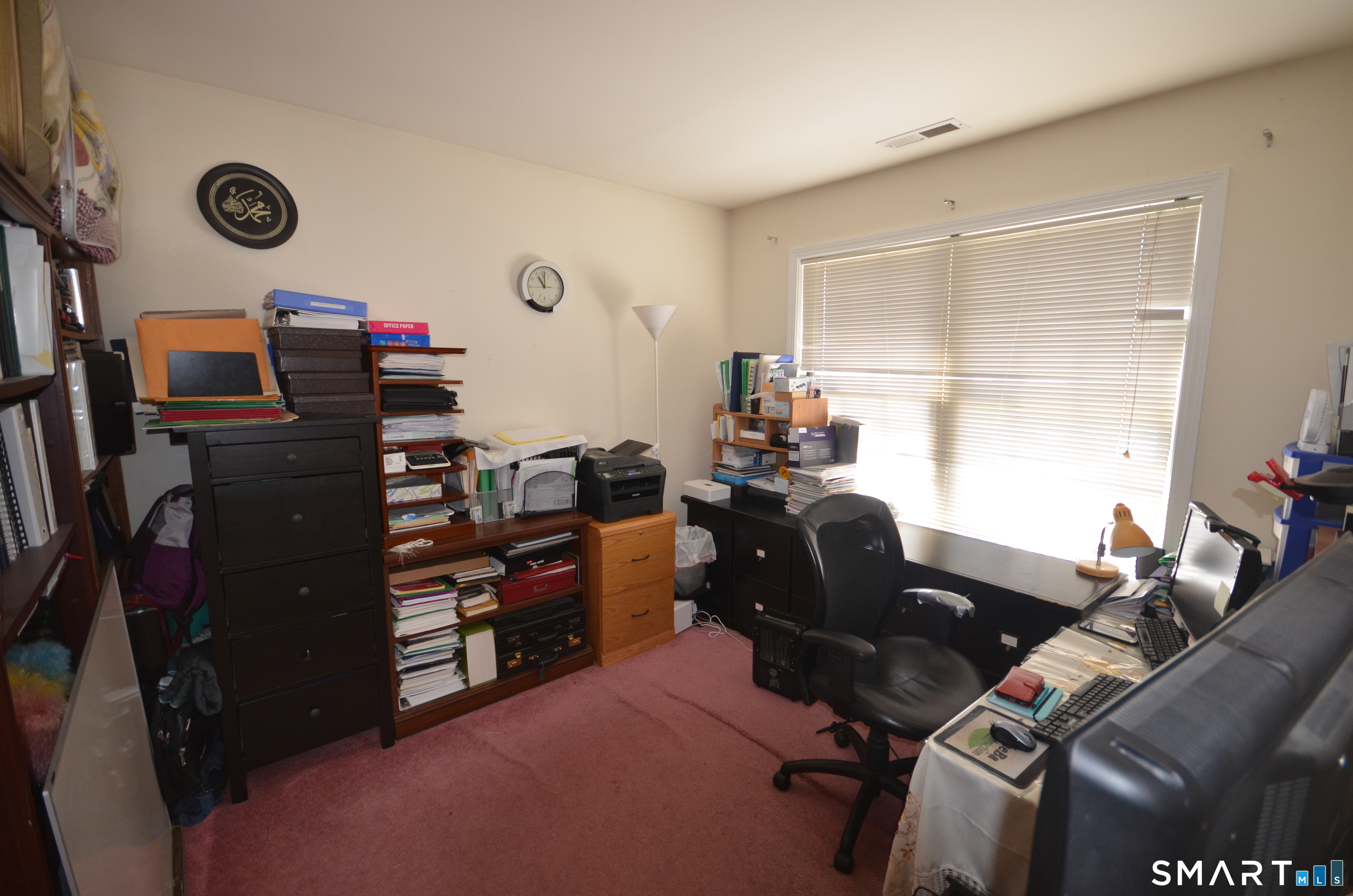 1376 Chopsey Hill Road Bridgeport, CT 06606 - Photo 19 of 35