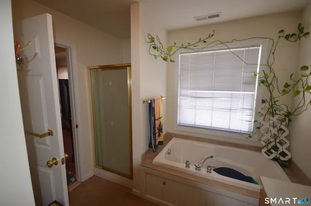 $499,000 | 1376 Chopsey Hill Road, Bridgeport, CT 06606