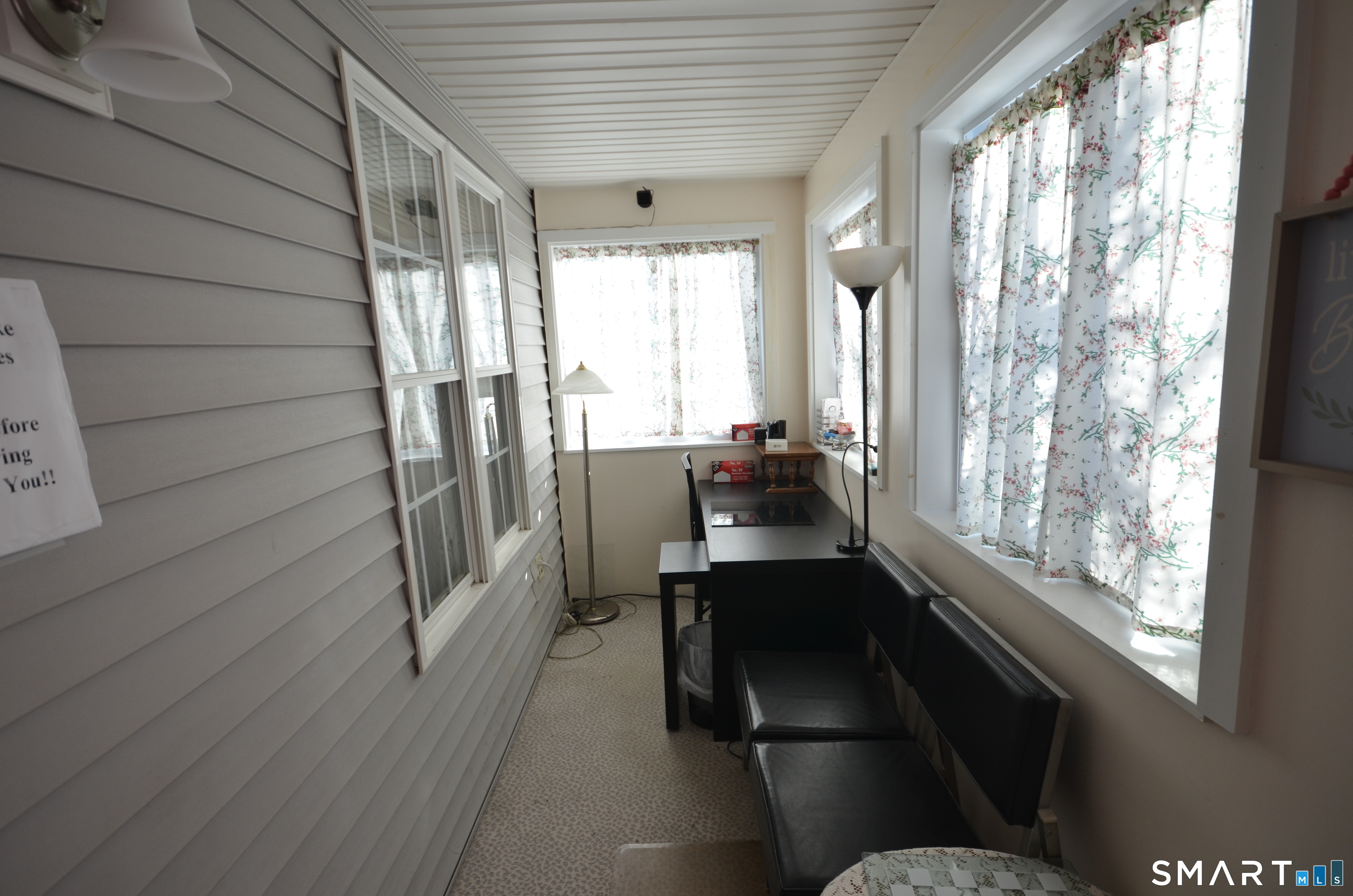 1376 Chopsey Hill Road Bridgeport, CT 06606 - Photo 35 of 35