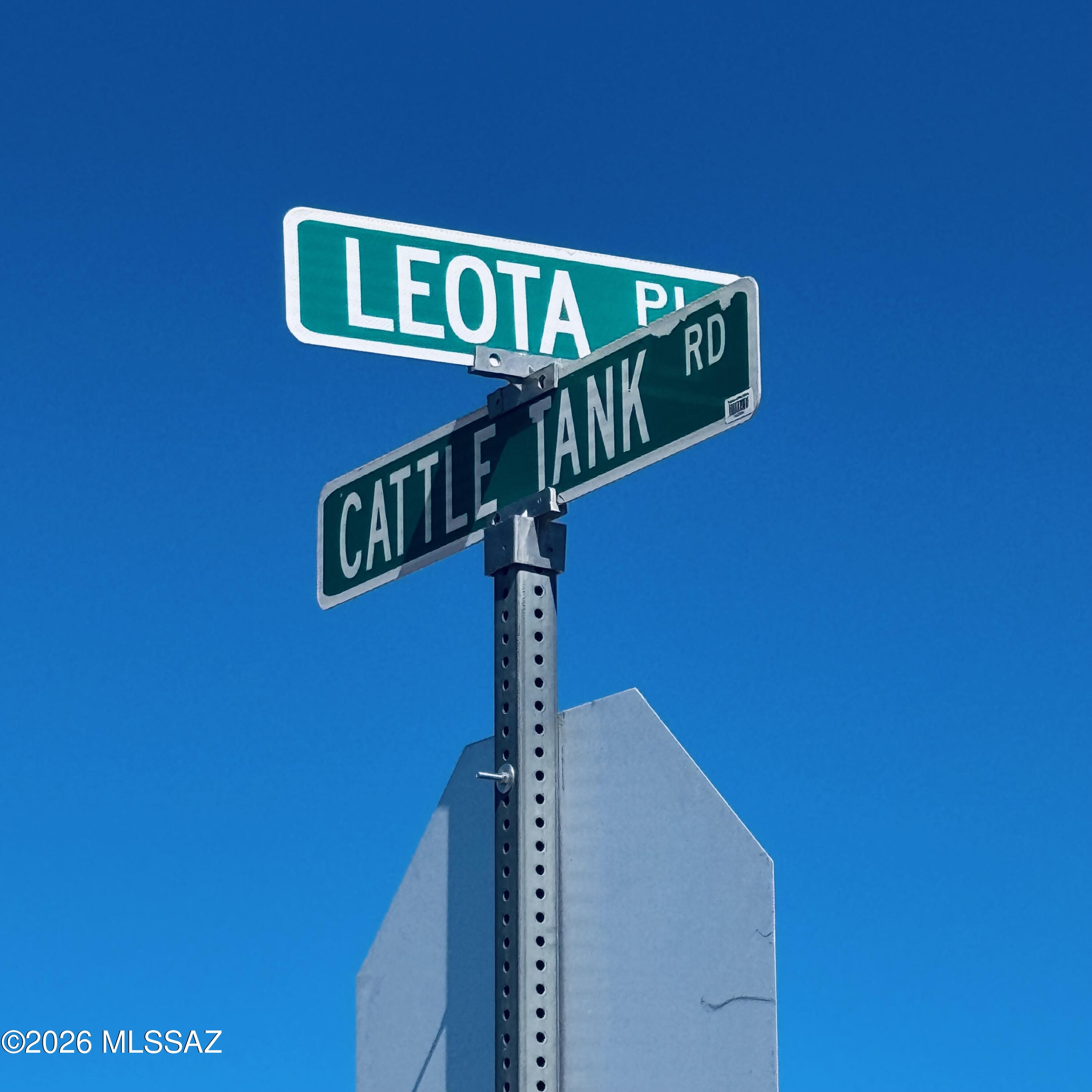0 South Cattle Tank Road Marana, AZ 85658 - Photo 5 of 18 Corner Sign Post