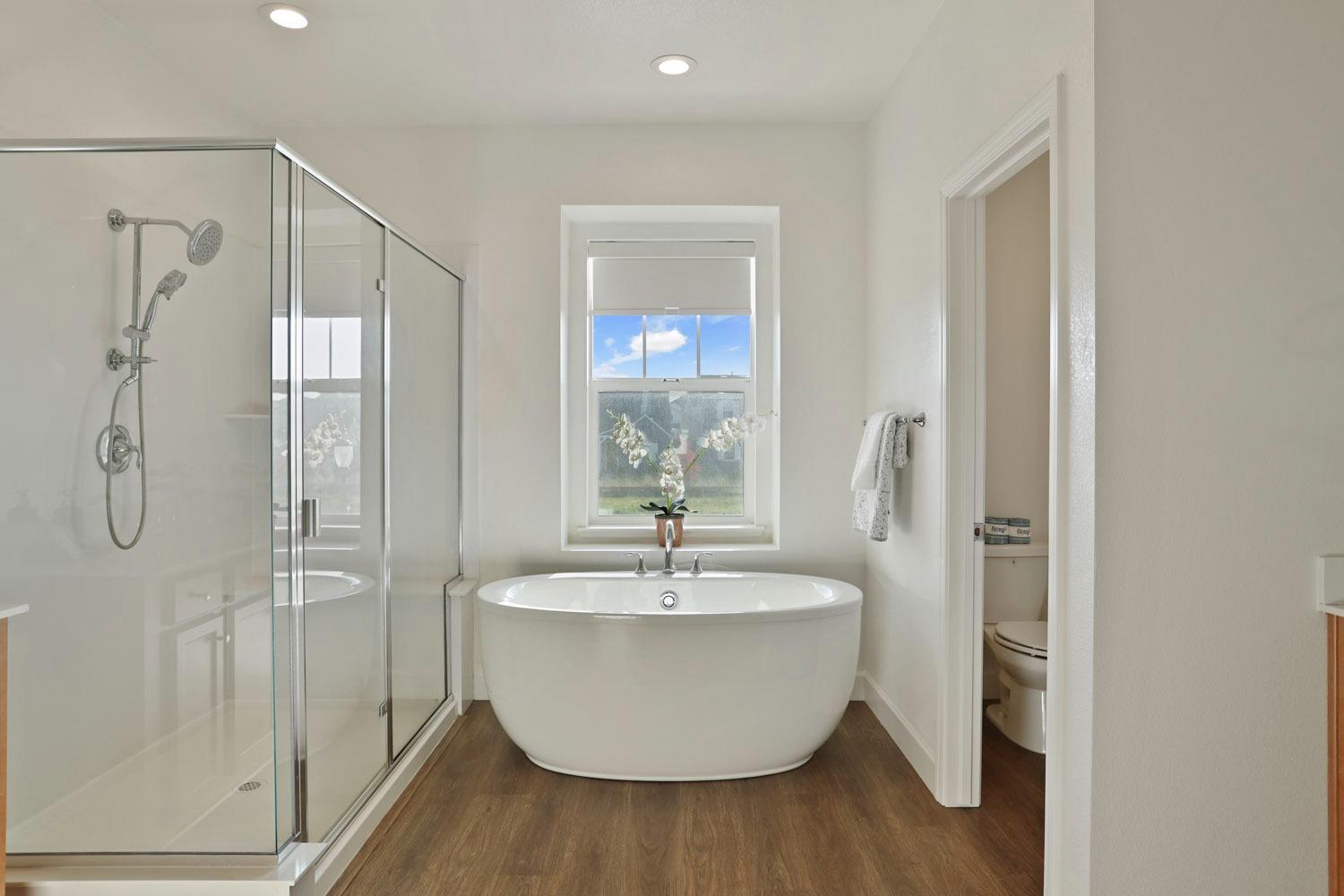 3081 Rio Grande Drive Tracy, CA 95377 - Photo 36 of 60 a view of a bathroom with a bathtub and shower