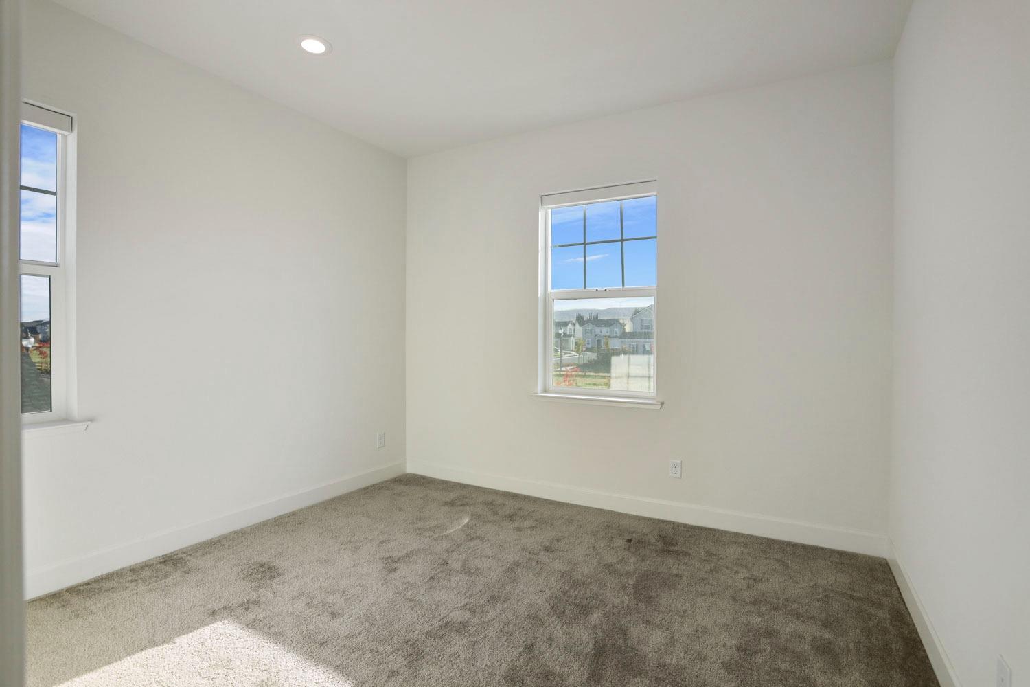 3081 Rio Grande Drive Tracy, CA 95377 - Photo 44 of 60 an empty room with a window