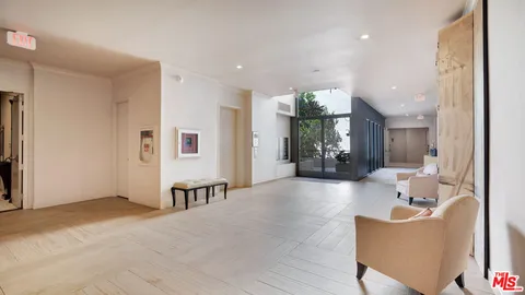 $1,599,000 | 2350 Century Hill, Los Angeles, CA 90067
