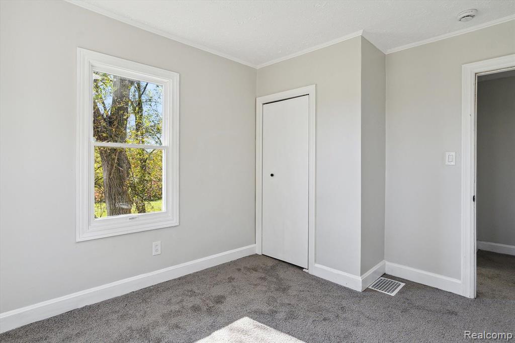 23010 Waltz Road New Boston, MI 48164 - Photo 27 of 80