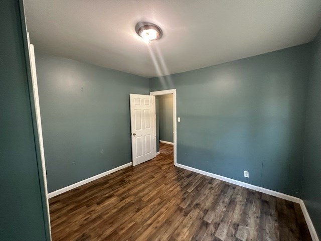 1516 Riverbend Road Dalton, GA 30721 - Photo 7 of 18 Gallery Image 7
