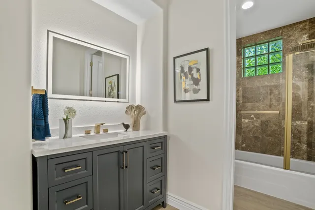 $3,595,000 | 3962 Aloalii Drive, Princeville, HI 96722