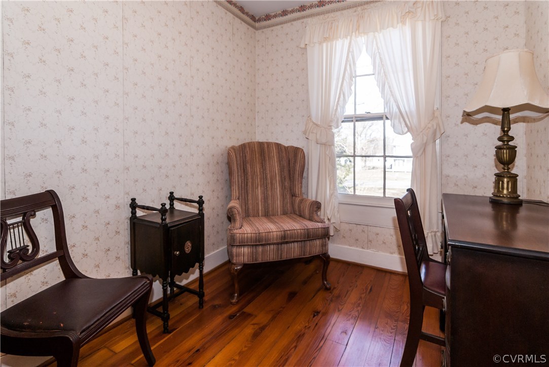 11513 Beach Road Chesterfield, VA 23838 - Photo 24 of 29 a living room with furniture and a window