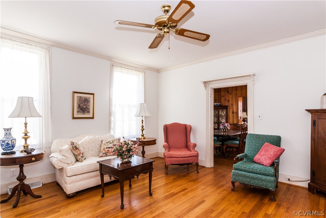 11513 Beach Road Chesterfield, VA 23838 - Photo 6 of 29 a living room with furniture