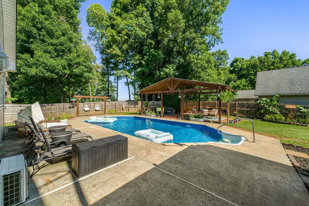 7 College View Drive Southwest Rome, GA 30161 - Photo 35 of 49 a view of a patio with swimming pool