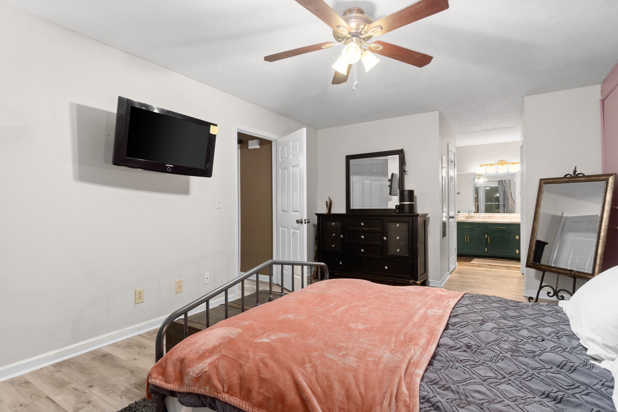 2425 Chester Harris Road Woodlawn, TN 37191 - Photo 18 of 37 Gallery Image 18