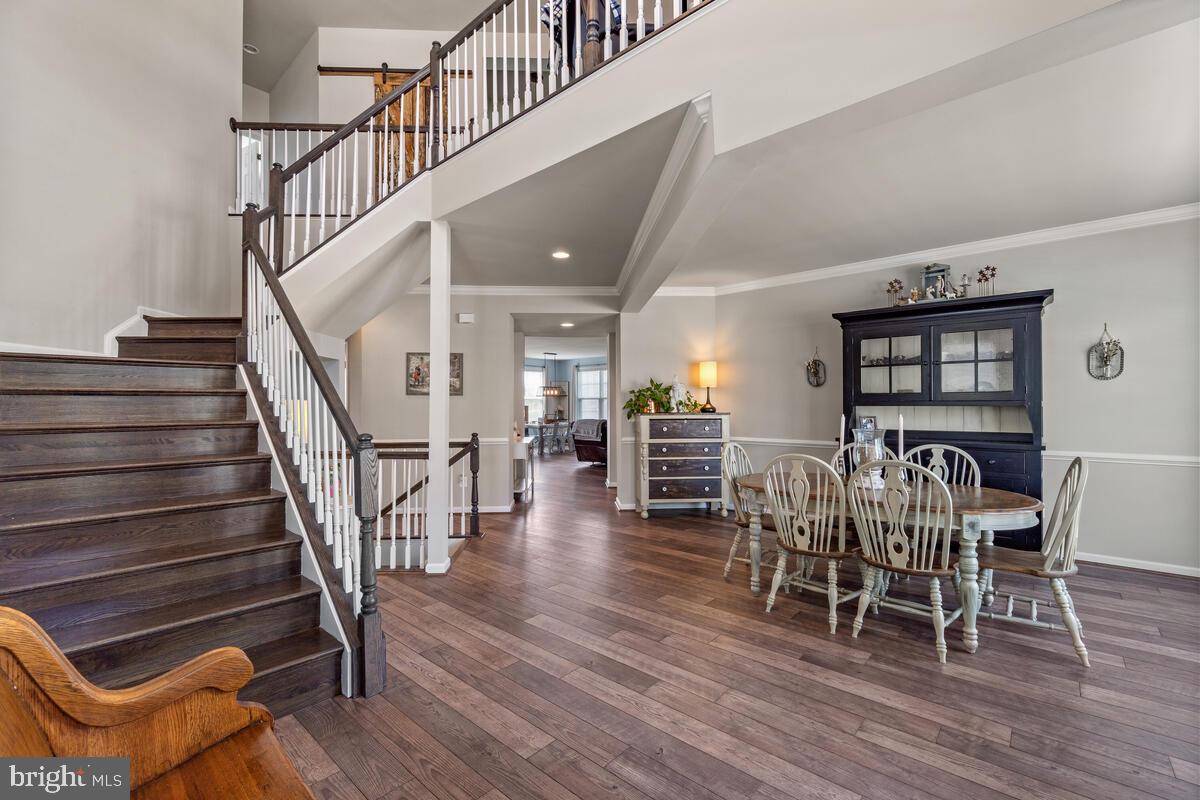 140 Upper Heyford Place Purcellville, VA 20132 - Photo 3 of 52