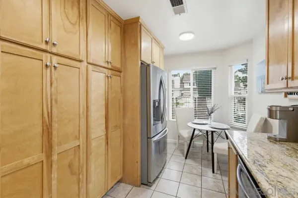 $1,029,000 | 9525 High Park Lane, San Diego, CA 92129