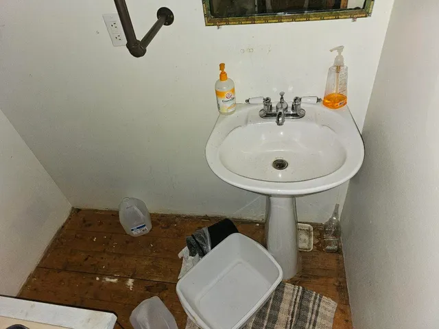 $285,000 | 3905 South Wilson Hill Road, Mill Spring, NC 28756