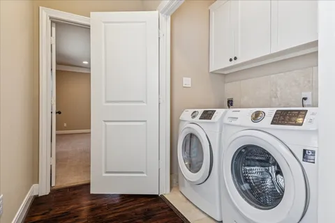 a view of washer and dryer