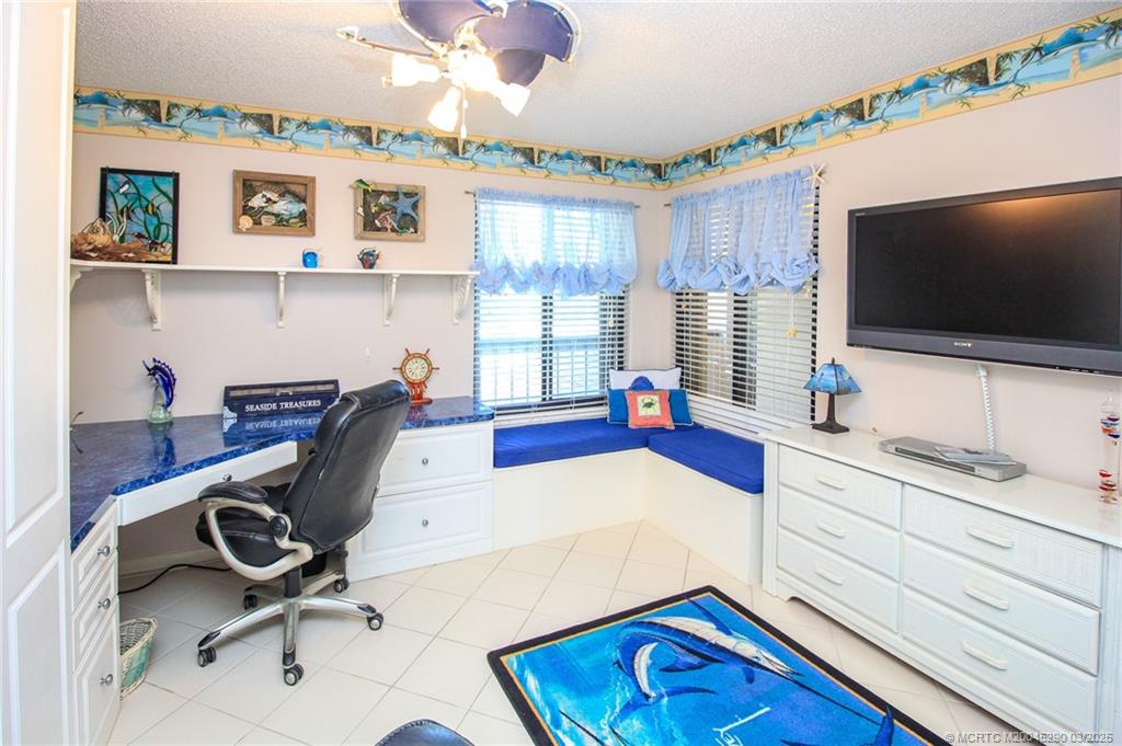 4540 Northeast Sandpebble Trace, Unit 204 Jensen Beach, FL 34957 - Photo 22 of 38