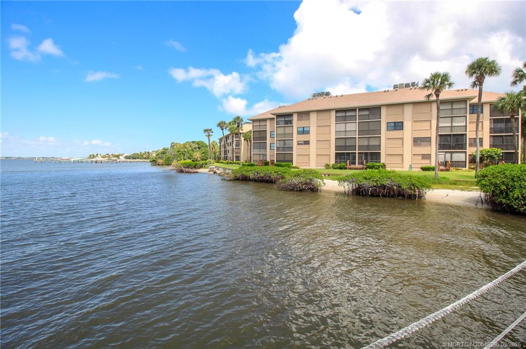4540 Northeast Sandpebble Trace, Unit 204 Jensen Beach, FL 34957 - Photo 28 of 38