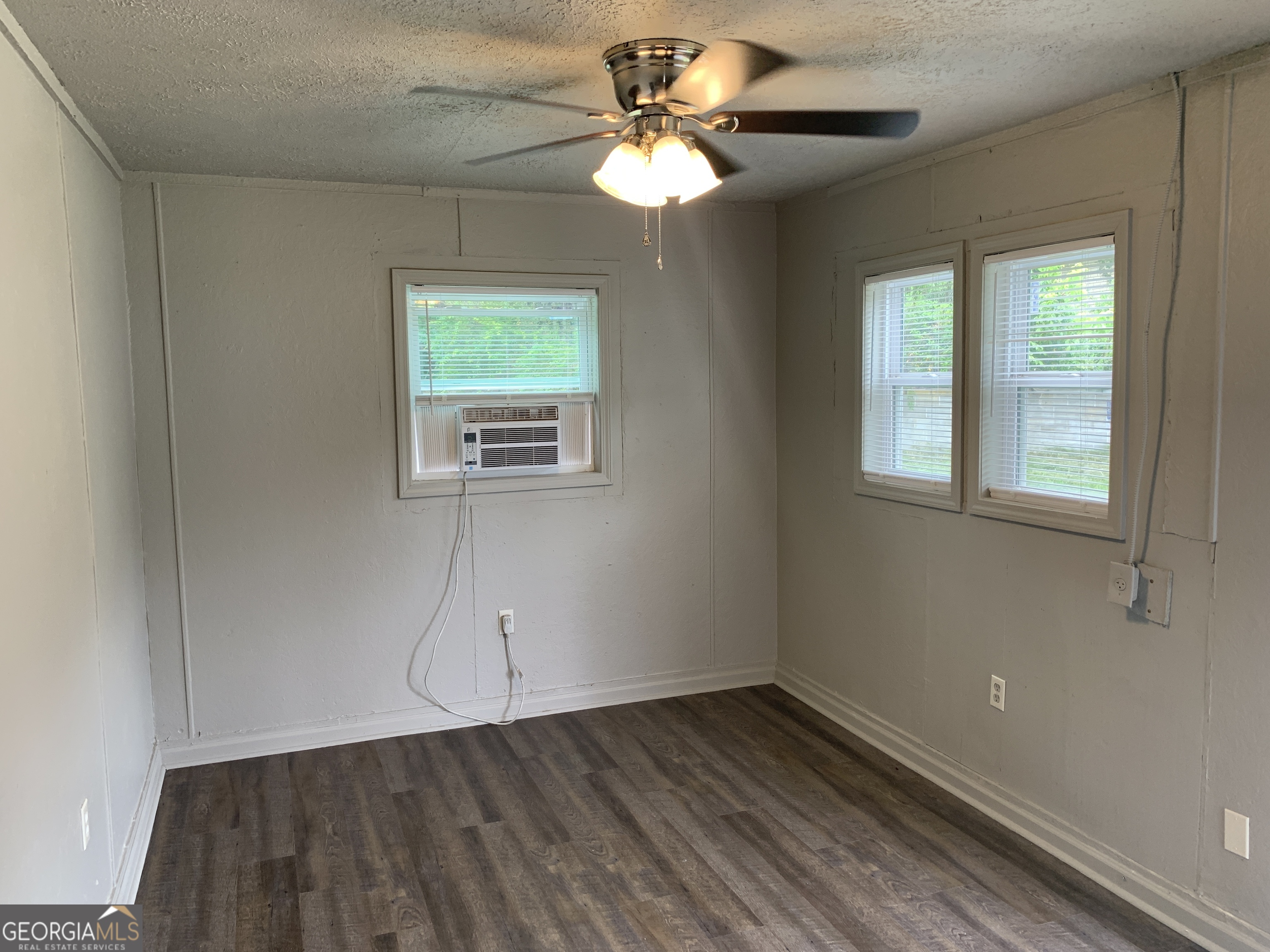 295 East Wright Street Winder, GA 30680 - Photo 21 of 35