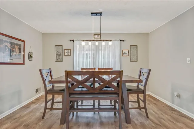 $519,000 | 3605 Hickory Circle Southeast, Smyrna, GA 30080