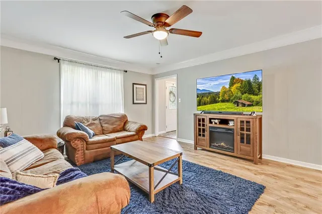 $519,000 | 3605 Hickory Circle Southeast, Smyrna, GA 30080