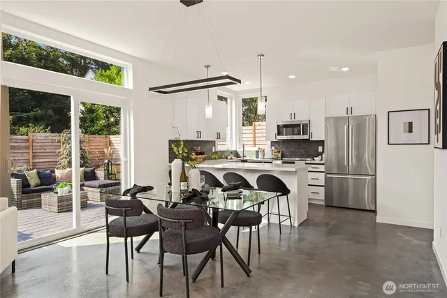 $679,000 | 12037 C Fremont Avenue North, Unit 3, Seattle, WA 98133