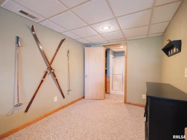 $359,000 | 9913 West Guinivere Drive, Mapleton, IL 61547