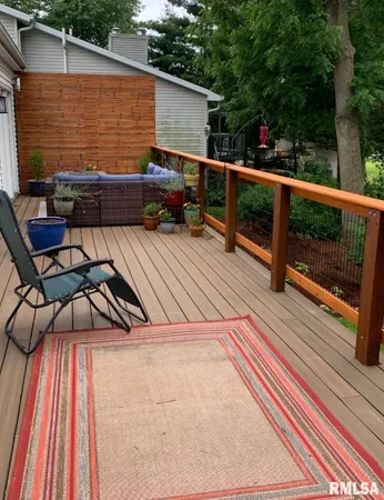 $359,000 | 9913 West Guinivere Drive, Mapleton, IL 61547