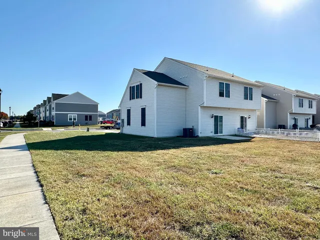 $2,300 | 710 Ruth Way, Dover, DE 19904