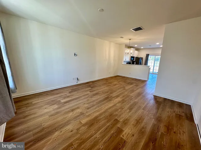 $2,300 | 710 Ruth Way, Dover, DE 19904