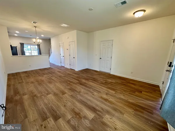 $2,300 | 710 Ruth Way, Dover, DE 19904