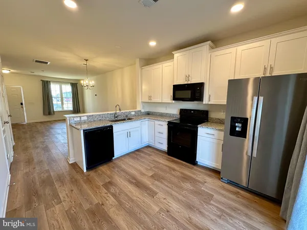 $2,300 | 710 Ruth Way, Dover, DE 19904