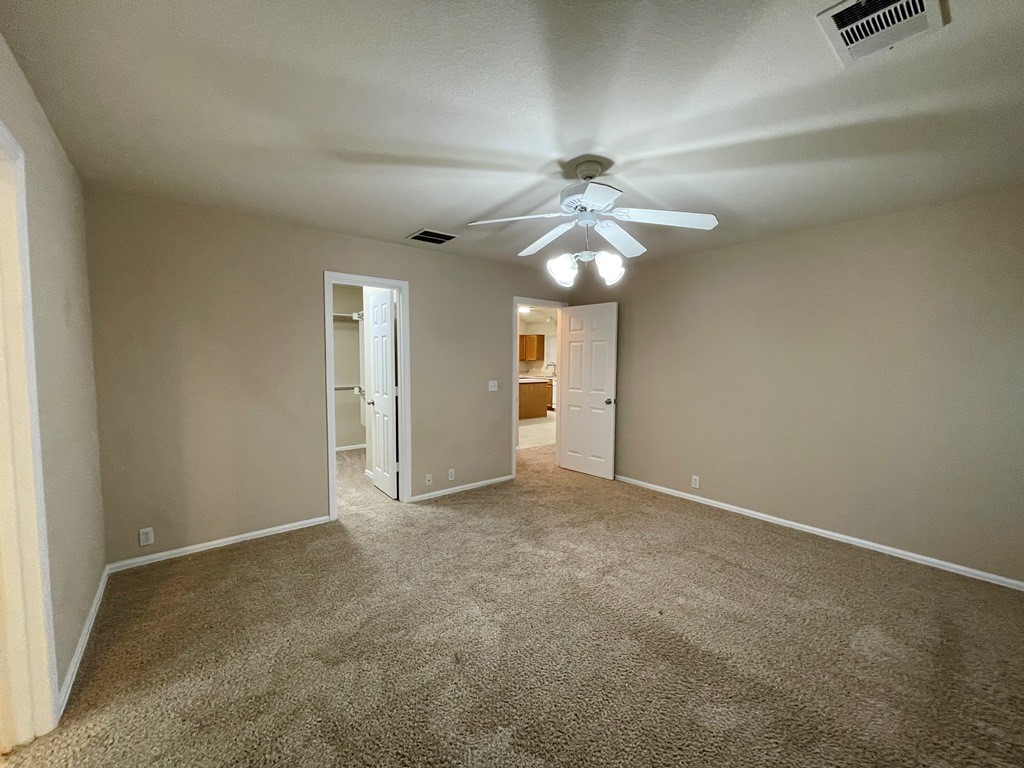 376 Spruce Drive Kyle, TX 78640 - Photo 7 of 22