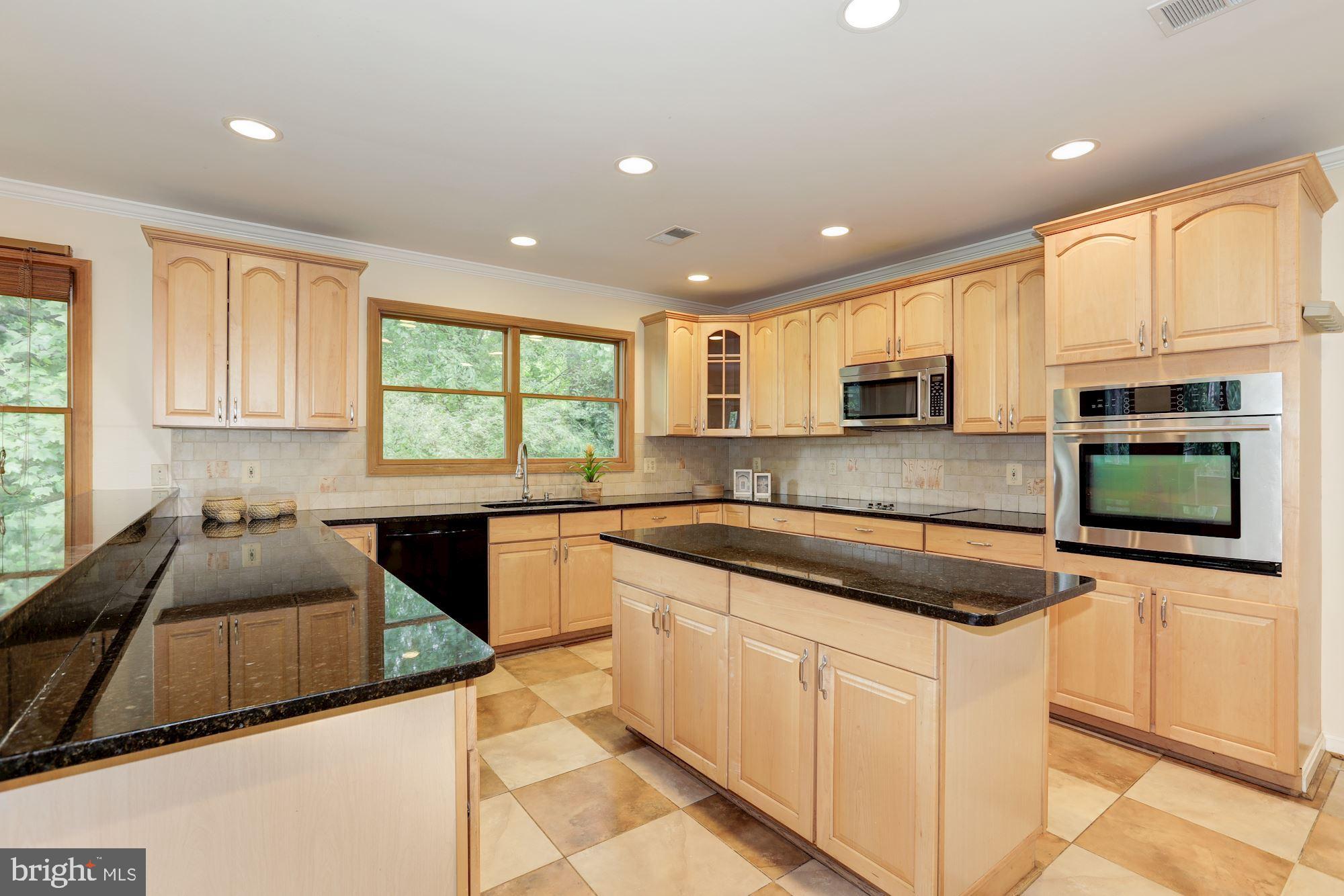 6309 Tone Drive Bethesda, MD 20817 - Photo 14 of 34 Gallery Image 14