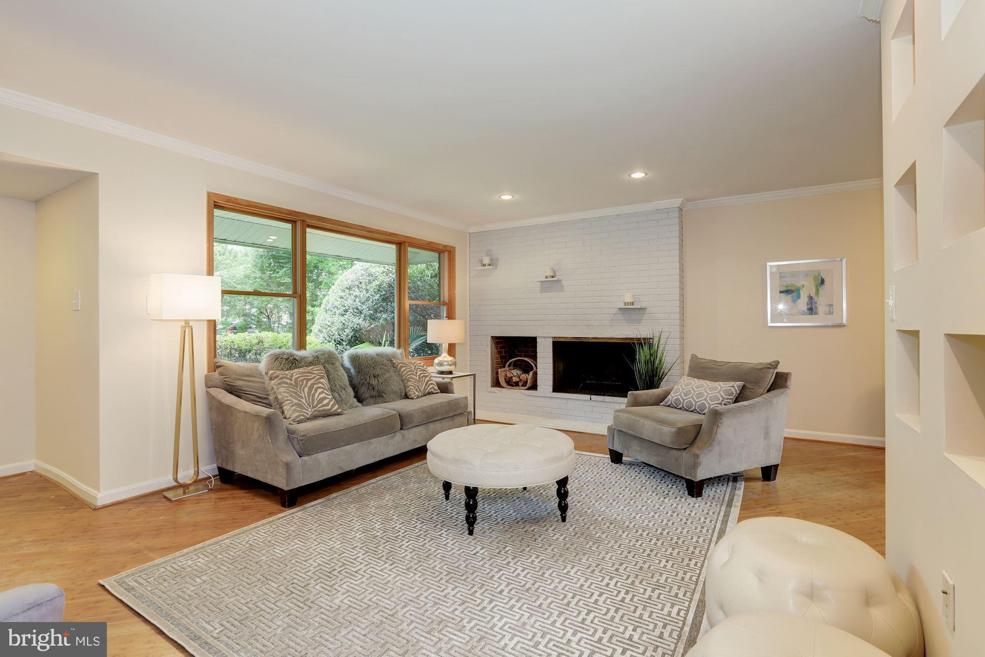6309 Tone Drive Bethesda, MD 20817 - Photo 6 of 34 Gallery Image 6